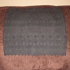 Women’s American Eagle Lace Skirt